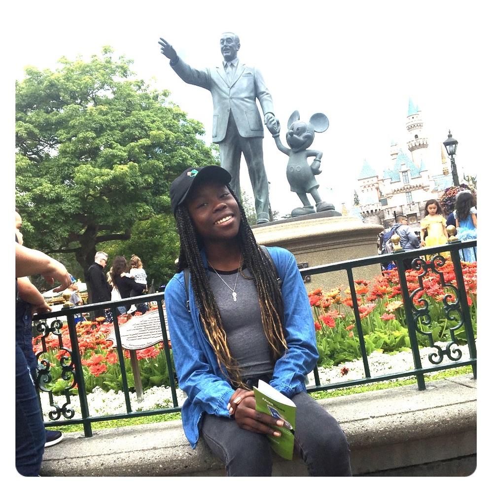 👋🏿 Meet your Posher, Grace ✨